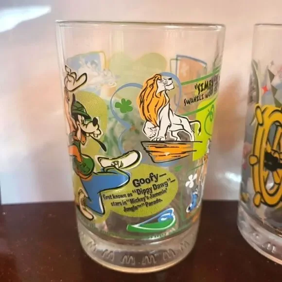 Mint 1996 Set of 2 "McDonald's 100 Years of Disney" Anniversary Glasses - Picture 4 of 9